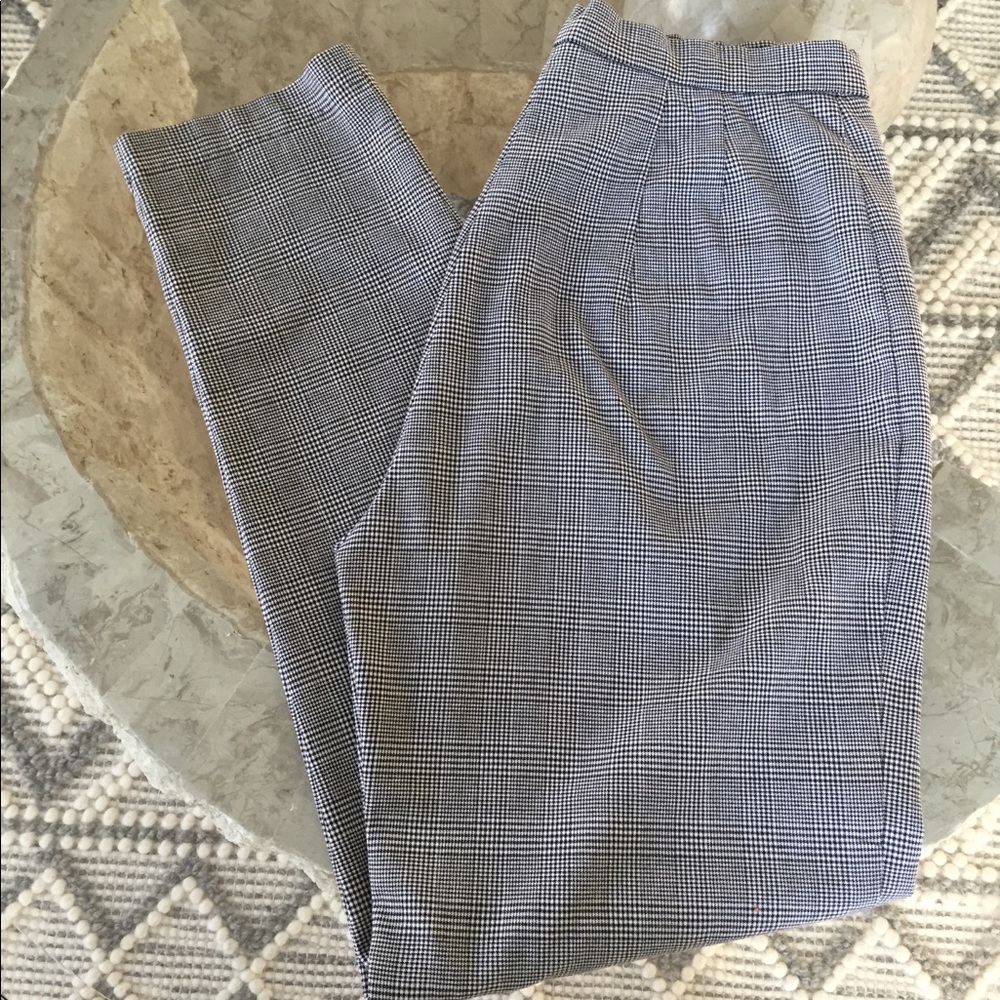 GAP ankle pants